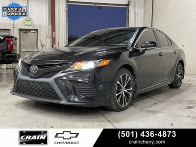 2020 Toyota Camry SE