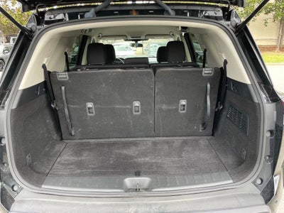 2024 Nissan Pathfinder S