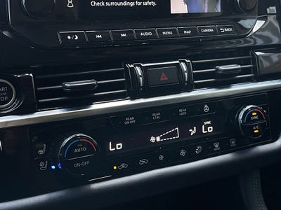 2023 Nissan Pathfinder Platinum