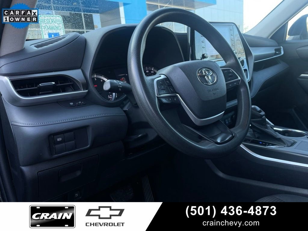 2022 Toyota Highlander L