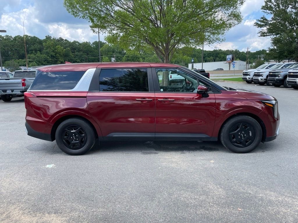 2025 Kia Carnival LXS