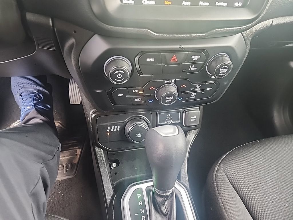 2023 Jeep Renegade Latitude