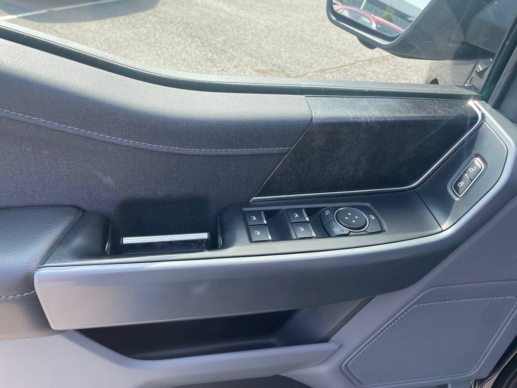 2023 Ford F-150 Lightning Pro