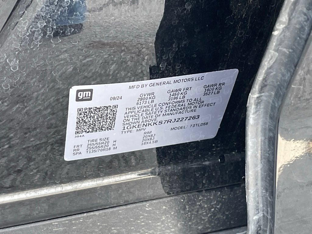 2024 GMC Acadia Elevation