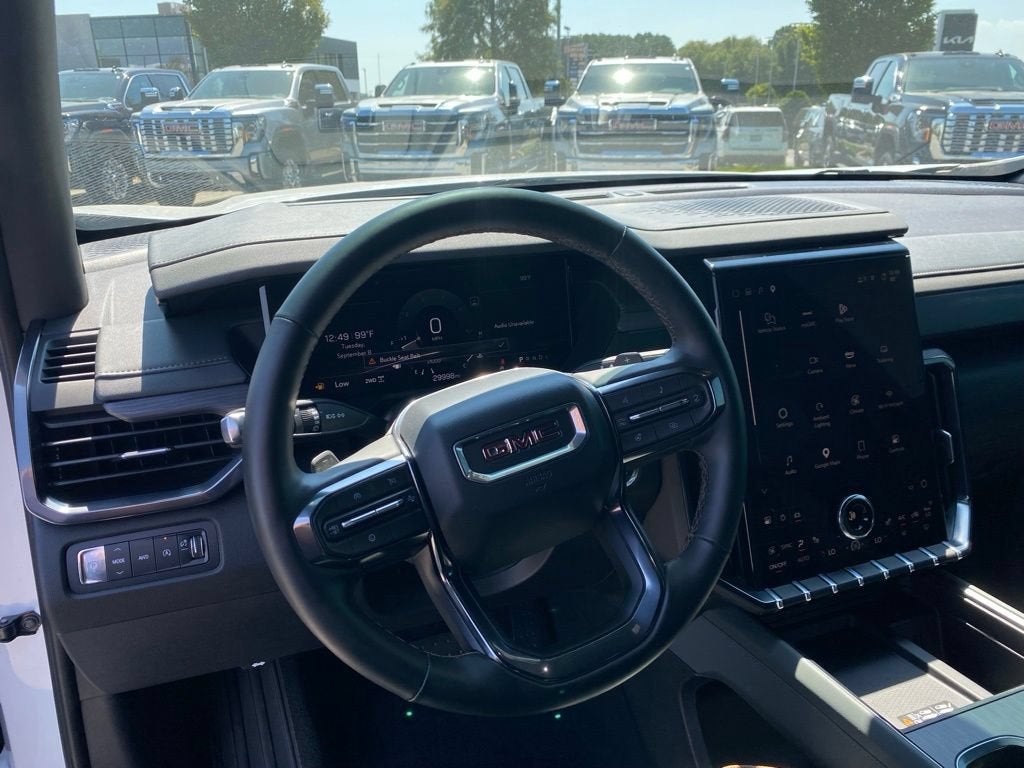 2025 GMC Acadia AT4