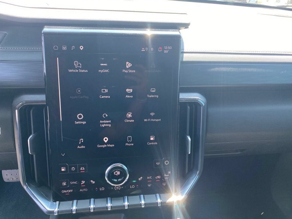 2025 GMC Acadia AT4