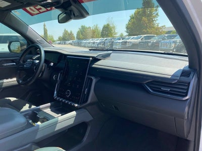 2025 GMC Acadia AT4
