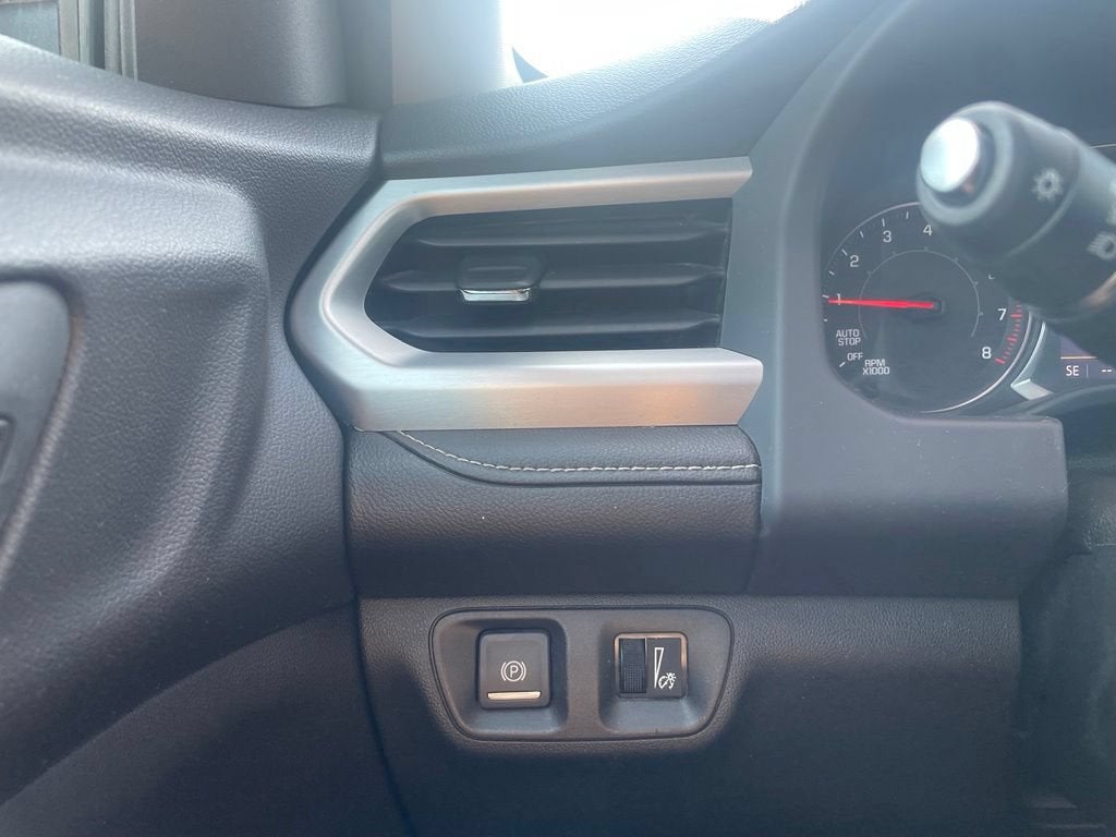 2021 GMC Acadia SLT