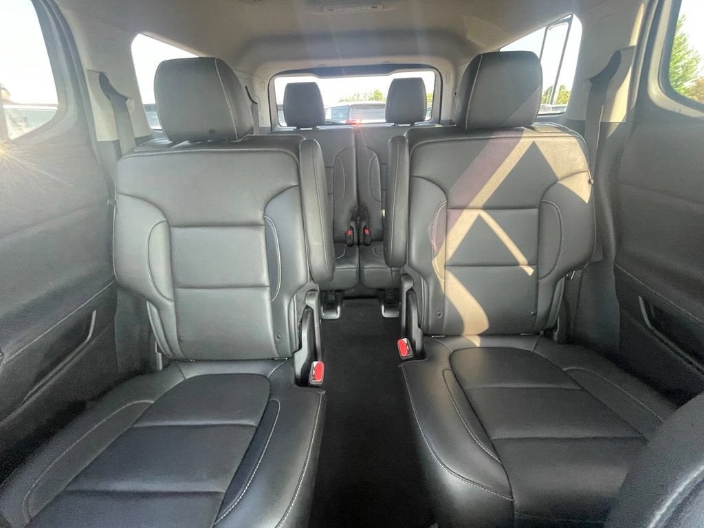 2021 GMC Acadia SLT