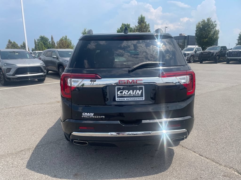 2022 GMC Acadia Denali