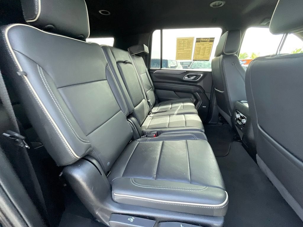 2024 GMC Yukon XL SLT