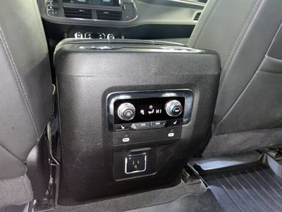 2024 GMC Yukon XL AT4