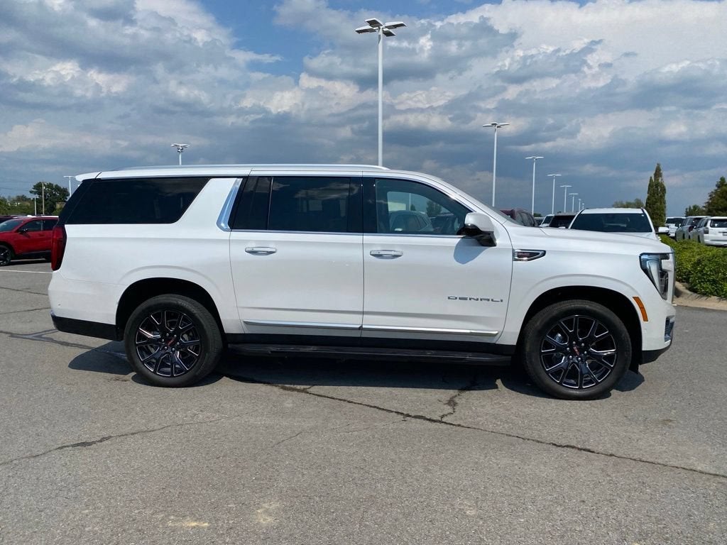 2025 GMC Yukon XL Denali