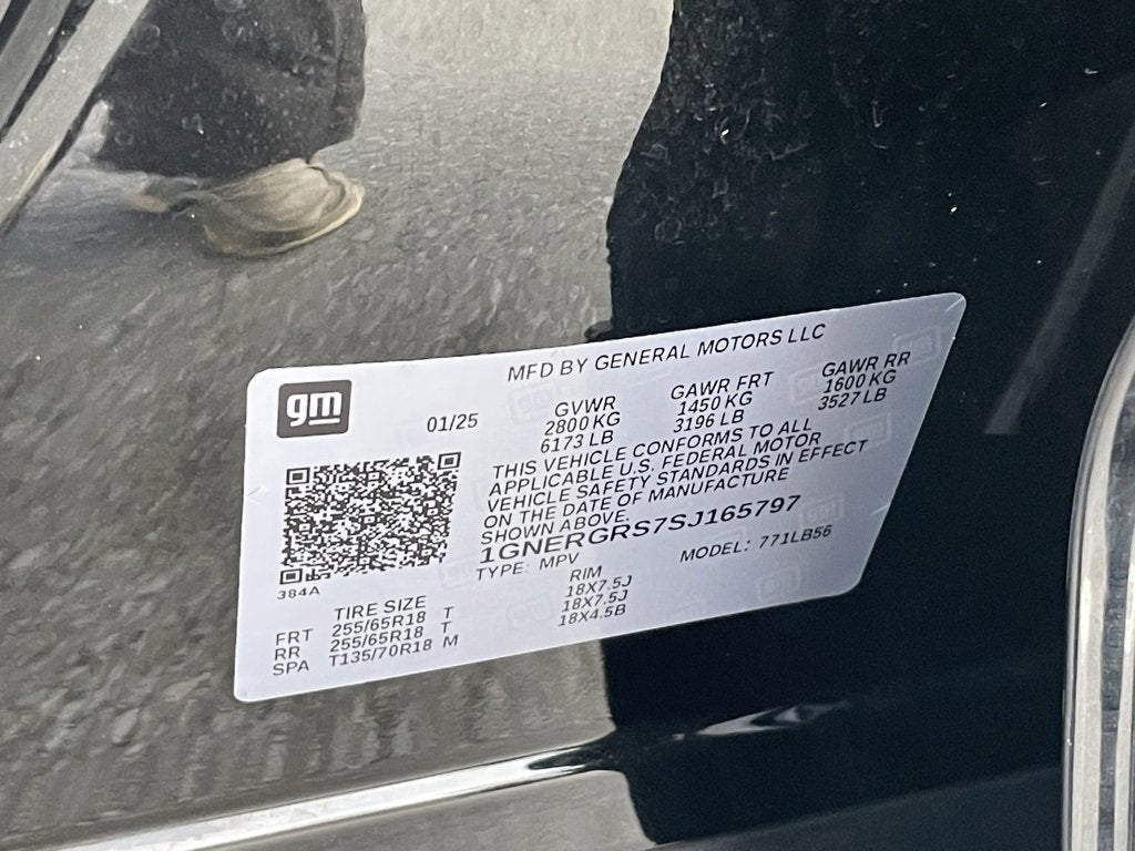 2025 Chevrolet Traverse LT