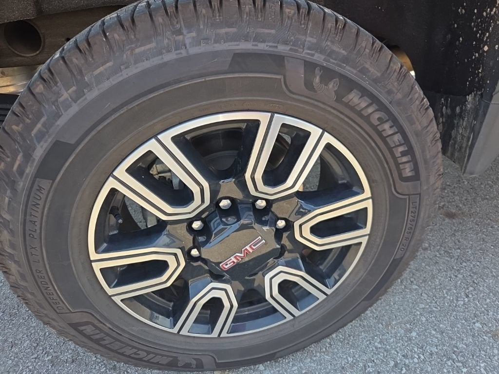 2022 GMC Sierra 2500 HD AT4