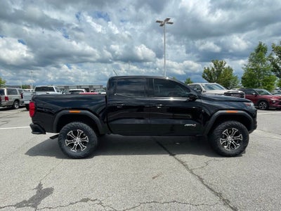 2023 GMC Canyon AT4