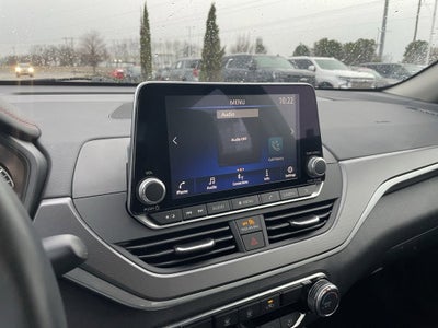 2025 Nissan Altima SR