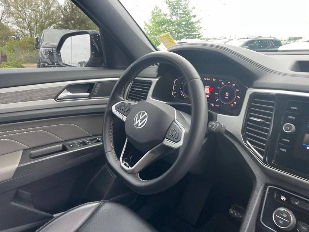 2022 Volkswagen Atlas Cross Sport 3.6L V6 SE w/Technology