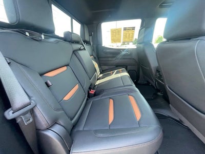 2025 GMC Sierra 1500 AT4