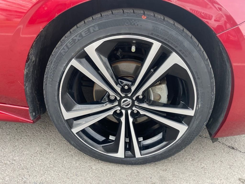 2021 Nissan Sentra SR