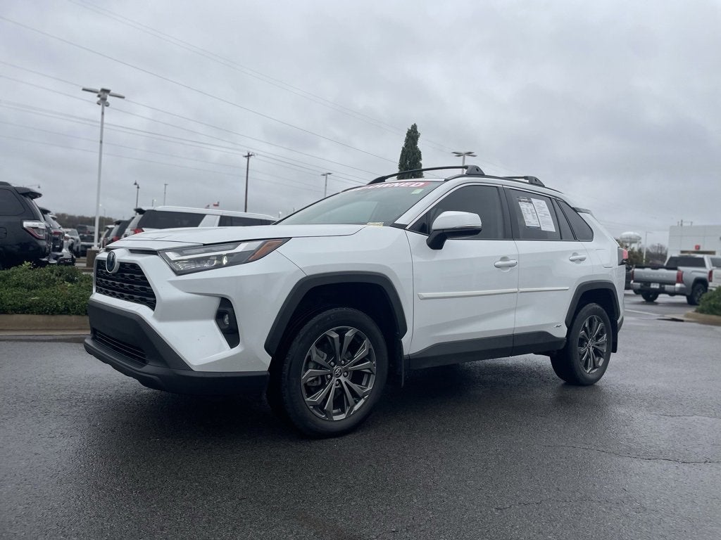 2023 Toyota RAV4 Hybrid XLE Premium