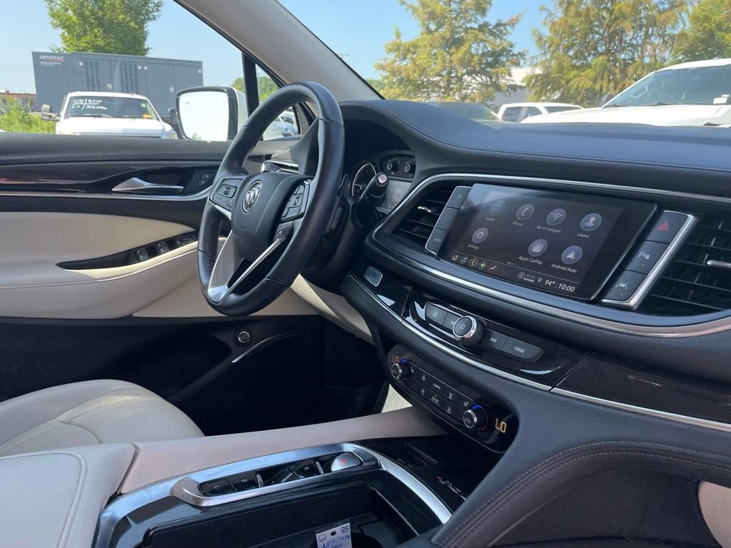 2024 Buick Enclave Essence
