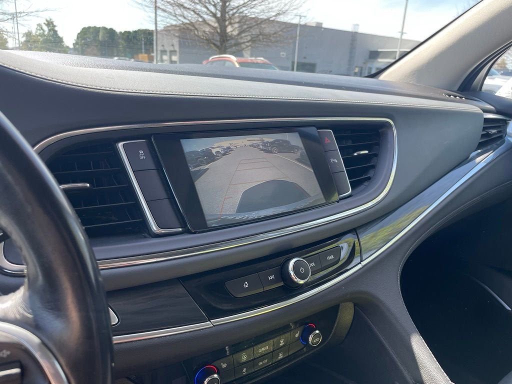 2018 Buick Enclave Essence