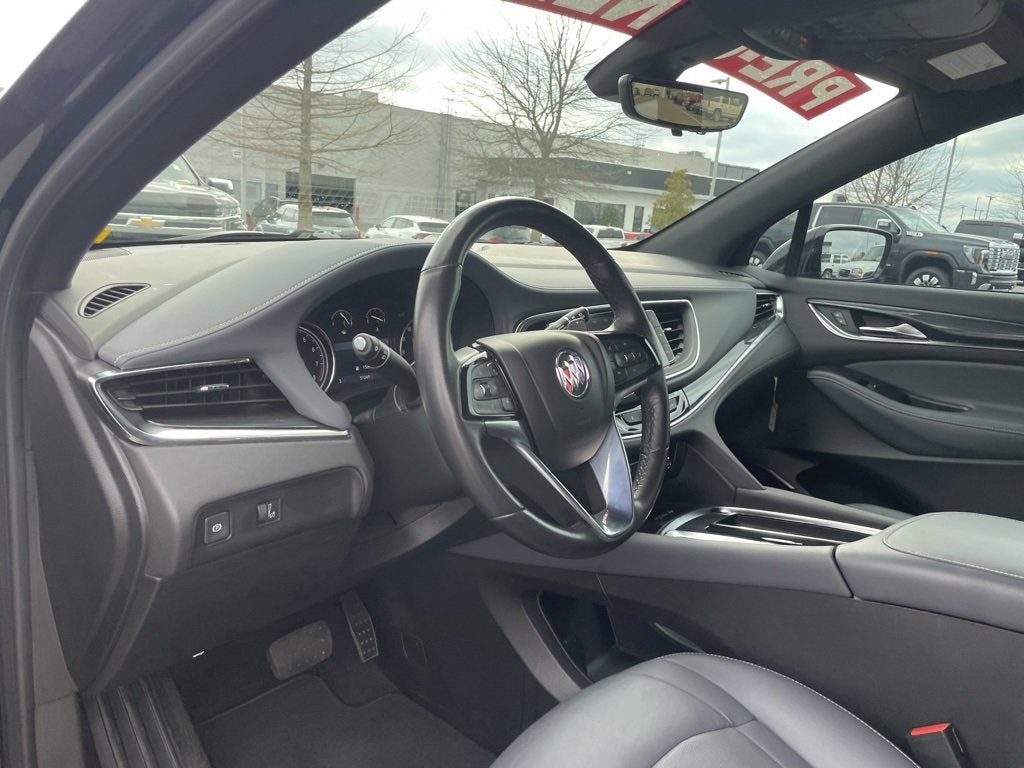 2024 Buick Enclave Essence