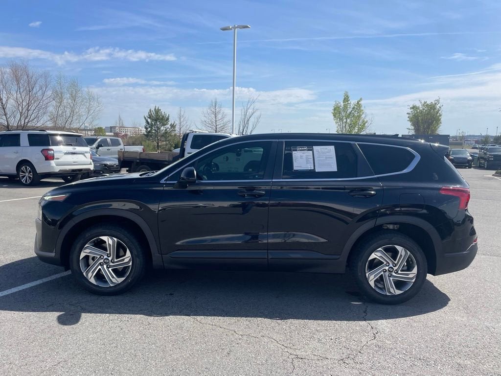 2021 Hyundai Santa Fe SE