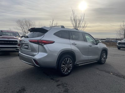 2021 Toyota Highlander Platinum