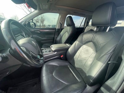 2021 Toyota Highlander Platinum