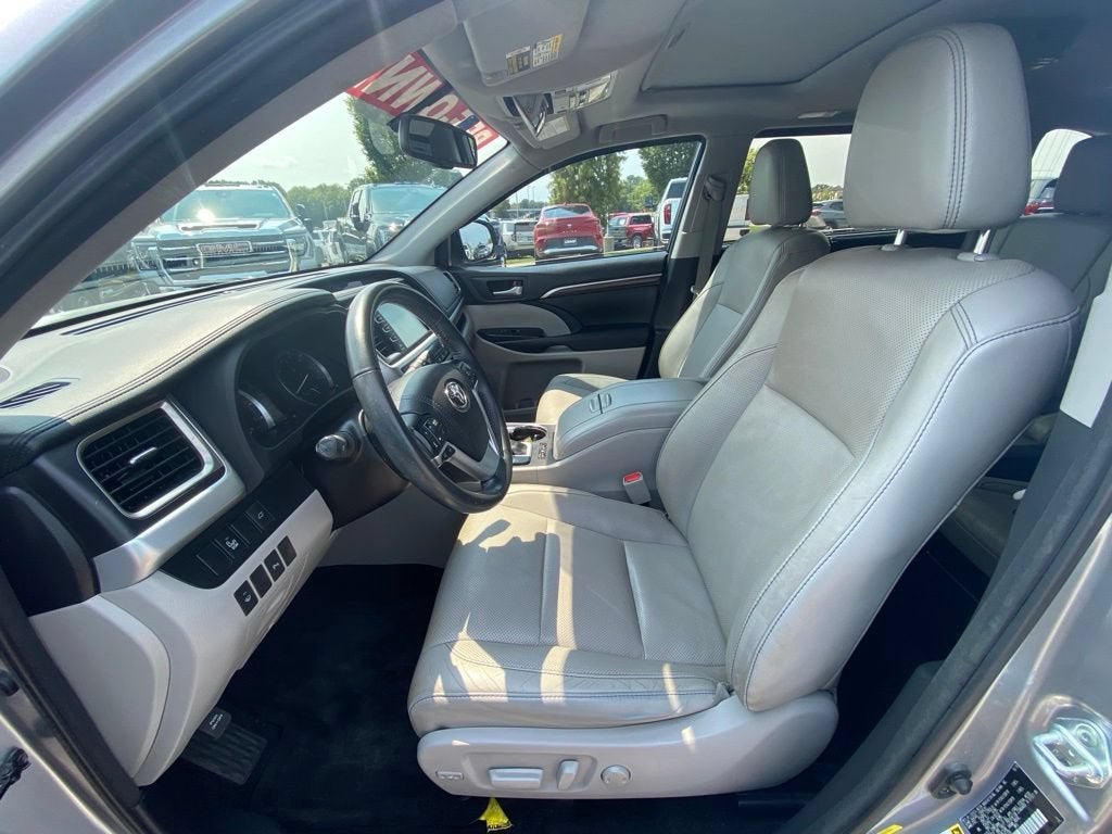 2016 Toyota Highlander Limited