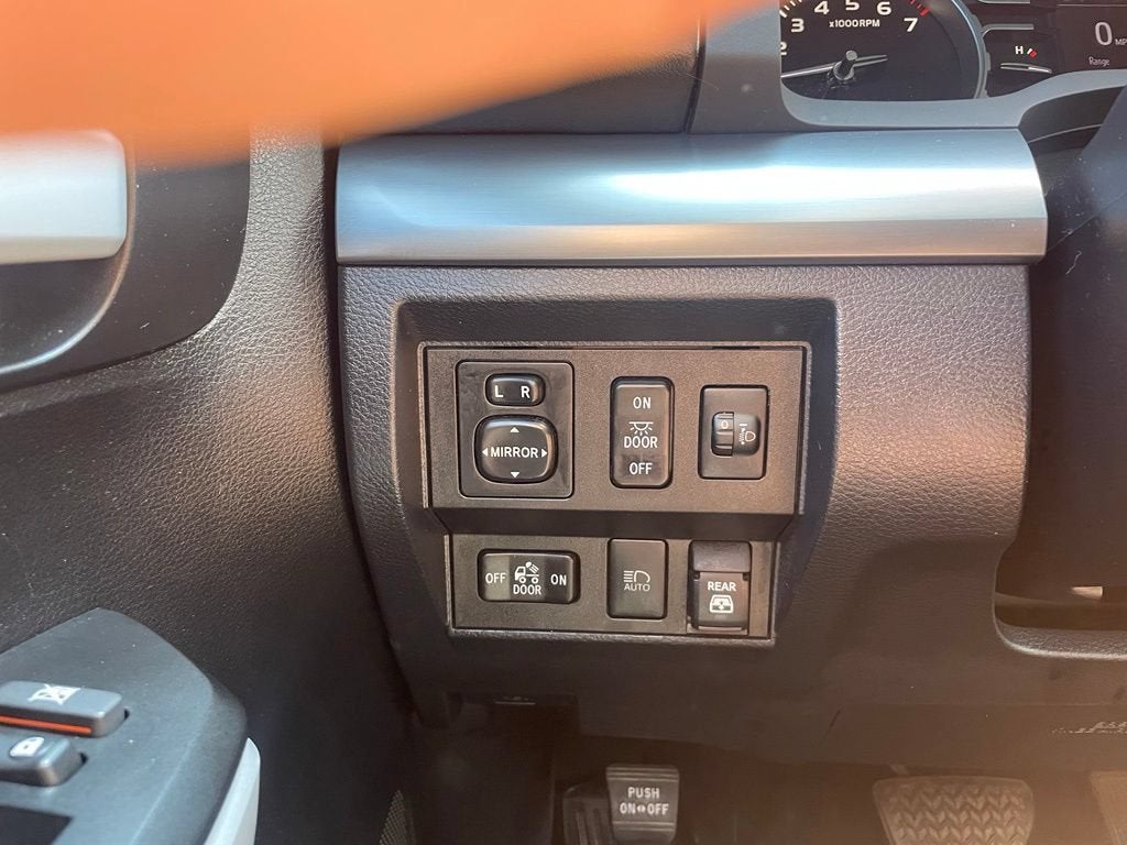 2019 Toyota Tundra 4WD SR5