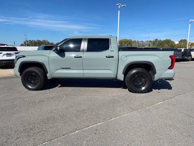 2025 Toyota Tundra 4WD SR