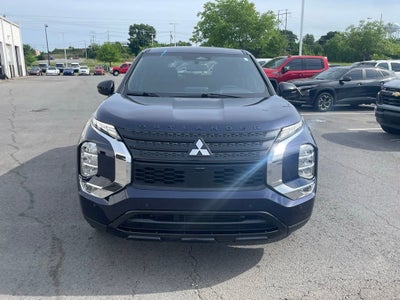 2022 Mitsubishi Outlander SE