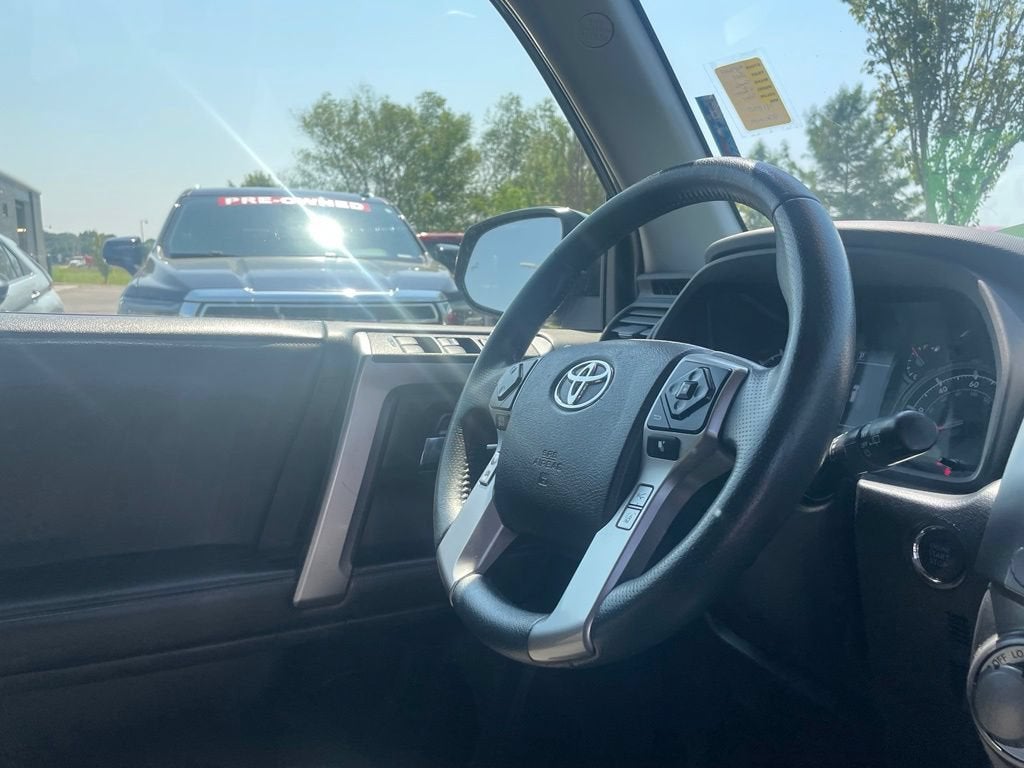 2023 Toyota 4Runner SR5