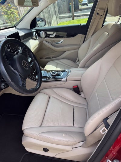 2019 Mercedes-Benz GLC GLC 300