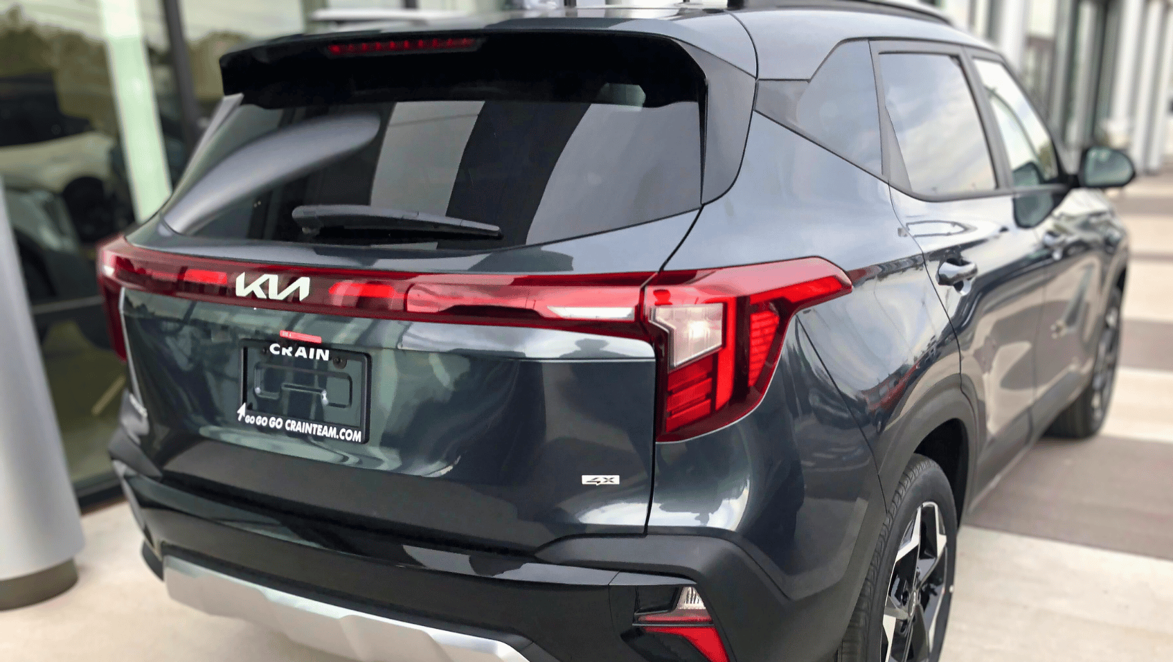 Side View of the 2025 Kia Seltos